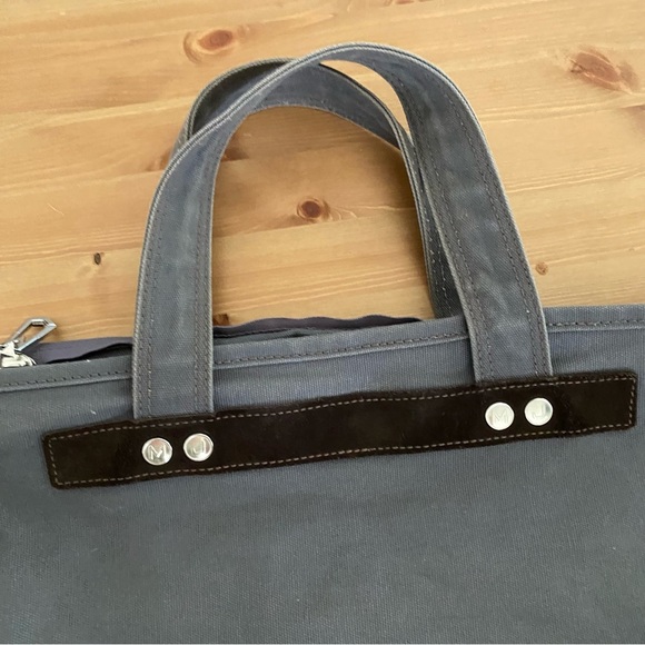 Jacobs by Marc Jacobs Top Zip Canvas Tote Bag Gray Canvas Suede Trim 17” X 11.5” - Picture 16 of 16